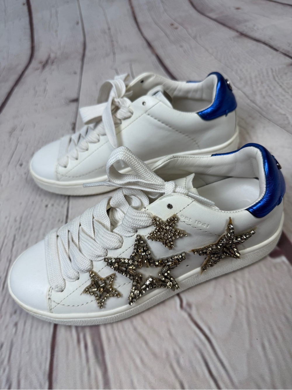 COACH white sneakers with embellished gold stars, size 6 - Picture 5 of 12